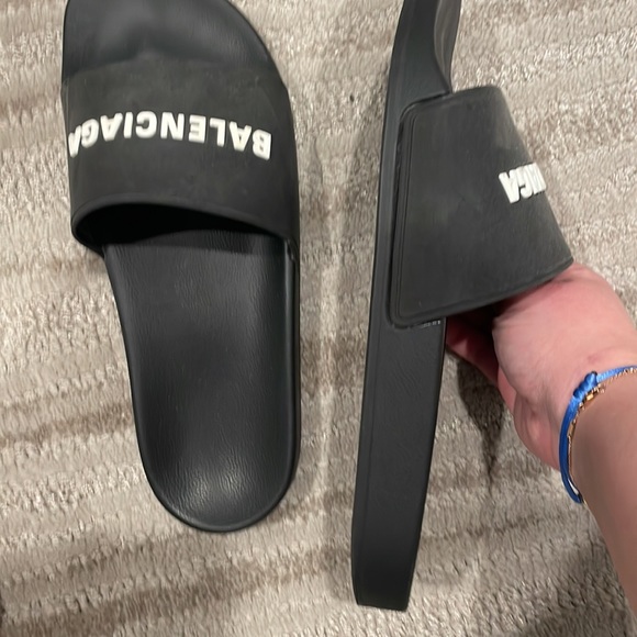 Balenciaga pool slide - Picture 2 of 3